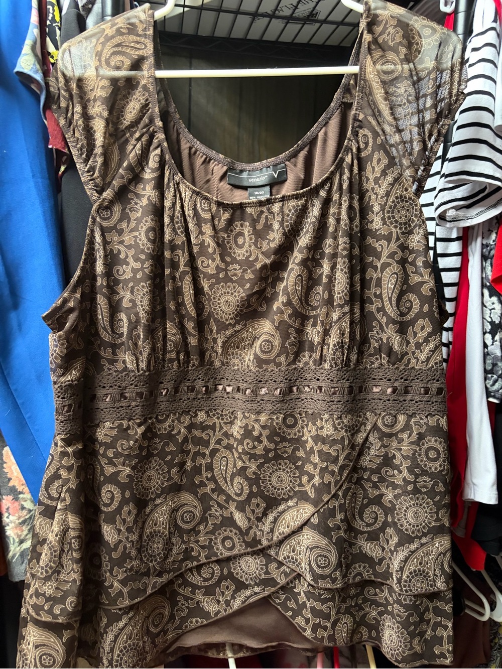 Venezia Brown Paisley Lace-Trim Sleeveless Camisole